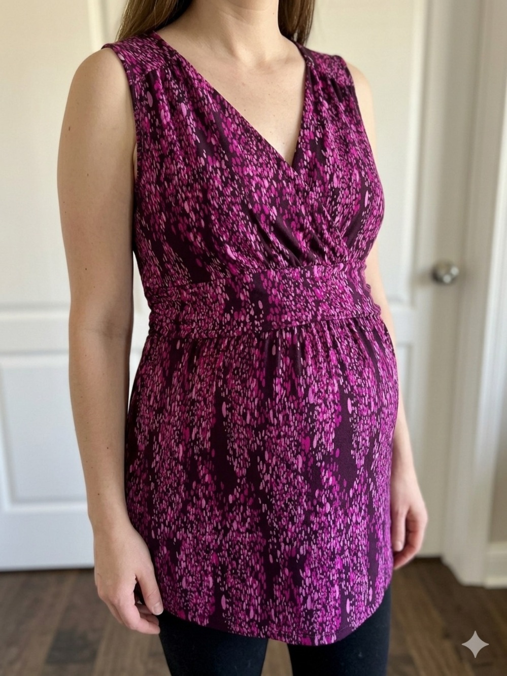 Thyme Maternity Magenta and Black Printed Sleeveless Maternity Top Large